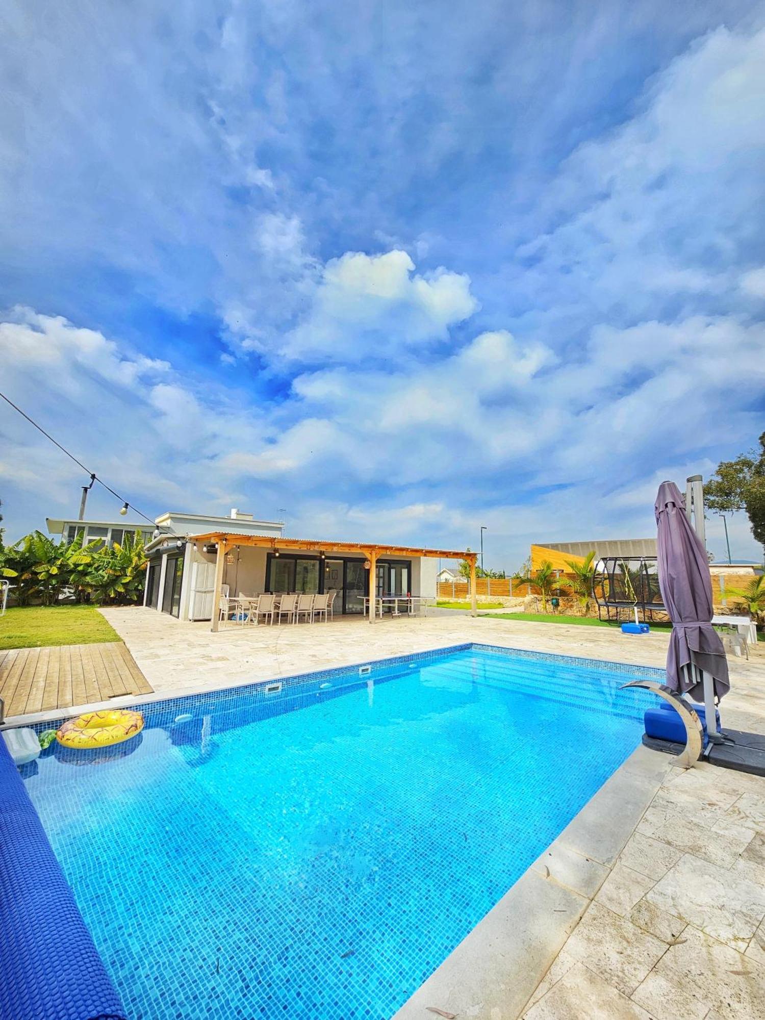 זריחה למרגלות הגלבוע Villa Nurit Екстериор снимка