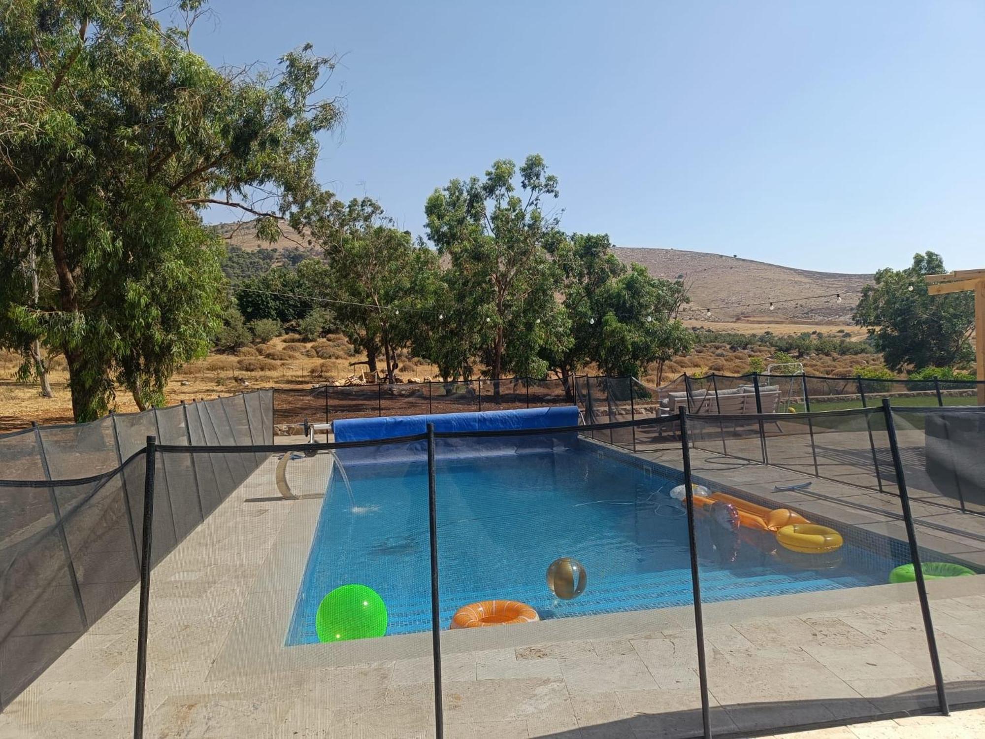 זריחה למרגלות הגלבוע Villa Nurit Екстериор снимка